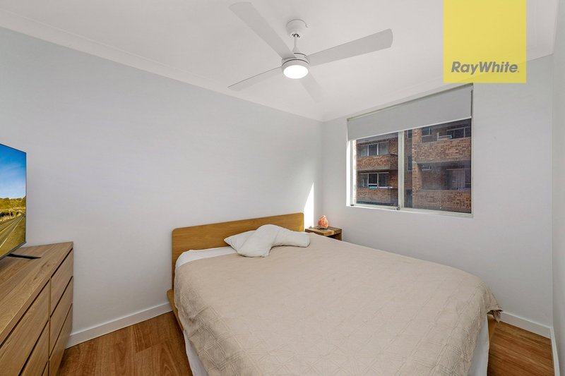 Photo - 8/20 Elizabeth Street, Parramatta NSW 2150 - Image 5