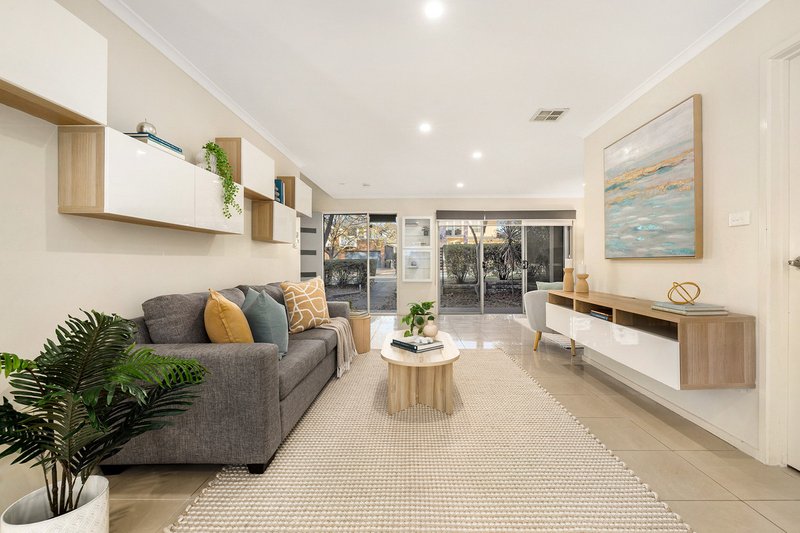 Photo - 8/20 Helpmann Street, Bonython ACT 2905 - Image 3
