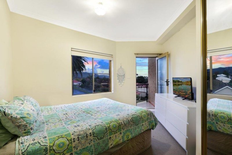 Photo - 8/20 Hercules Street, Wollongong NSW 2500 - Image 4