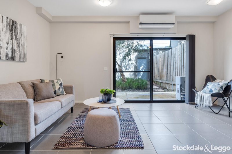 8/20 Hyde Park Avenue, Craigieburn VIC 3064