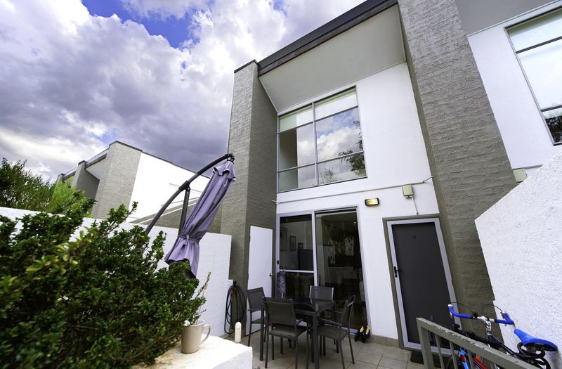 Photo - 8/20 Ijong Street, Braddon ACT 2612 - Image 14