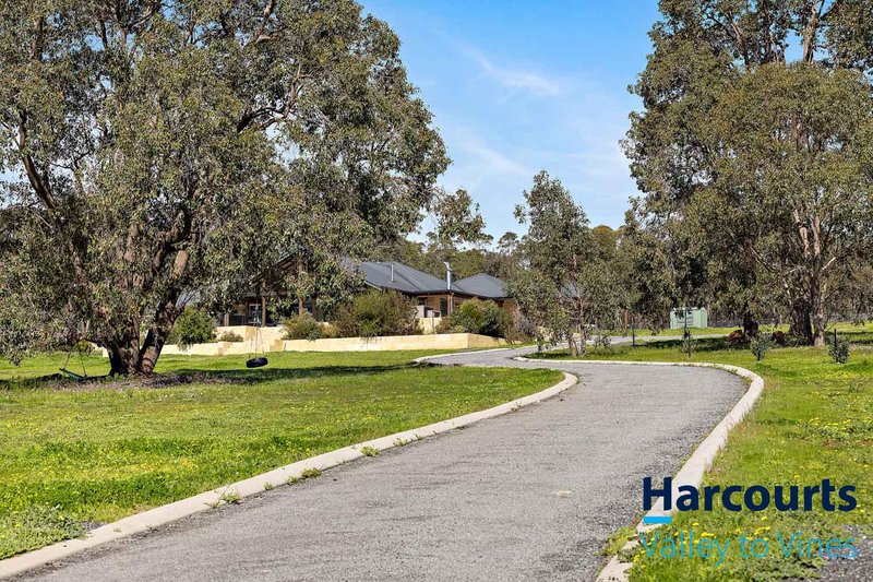 Photo - 820 Muchea East Road, Lower Chittering WA 6084 - Image 3