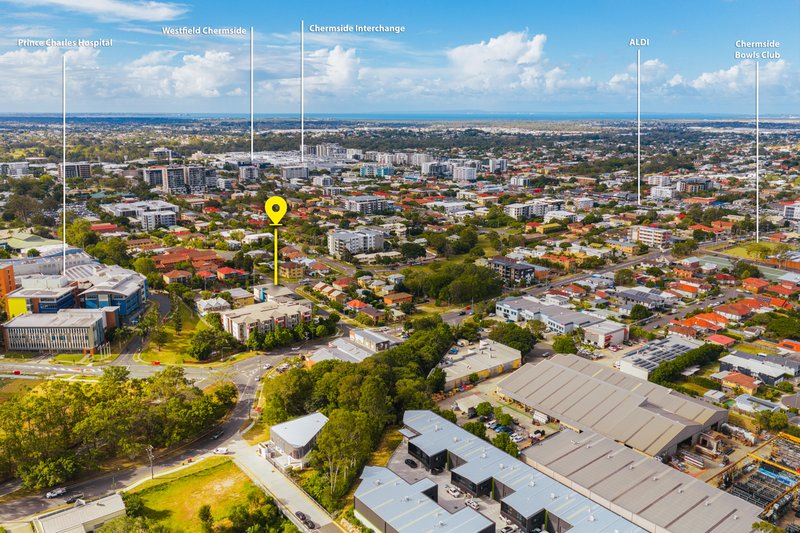 Photo - 8/20 Rainey Street, Chermside QLD 4032 - Image 16