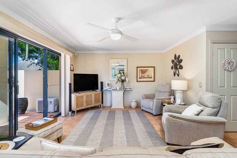 Photo - 8/206 Cheltenham Drive, Robina QLD 4226 - Image 5