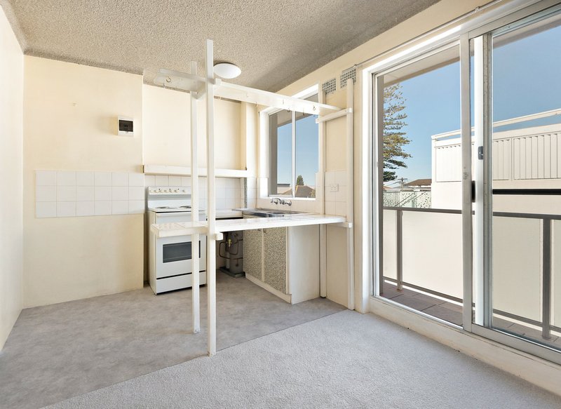 Photo - 8/206 Ocean Street, Narrabeen NSW 2101 - Image 4