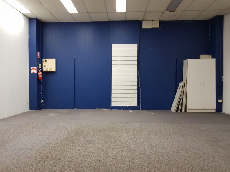 Photo - 8/209-211 Windsor Street, Richmond NSW 2753 - Image 4
