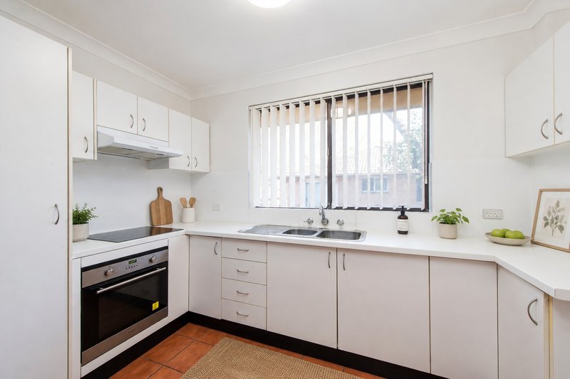 Photo - 8/209 Hawkesbury Road, Westmead NSW 2145 - Image 7