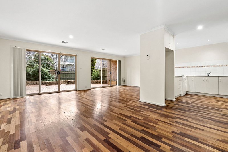Photo - 8/21 Aspinall Street, Watson ACT 2602 - Image 1
