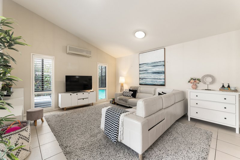 Photo - 82/1 Celestial Court, Carina QLD 4152 - Image 5