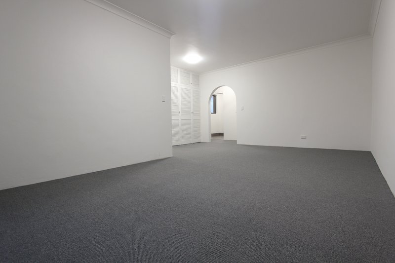 Photo - 8/21 George Street, Liverpool NSW 2170 - Image 4