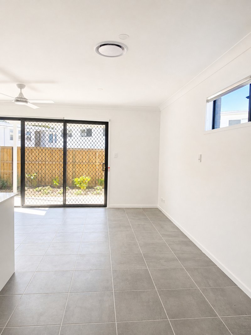 Photo - 82/1 Mckenzie Road, Mango Hill QLD 4509 - Image 6