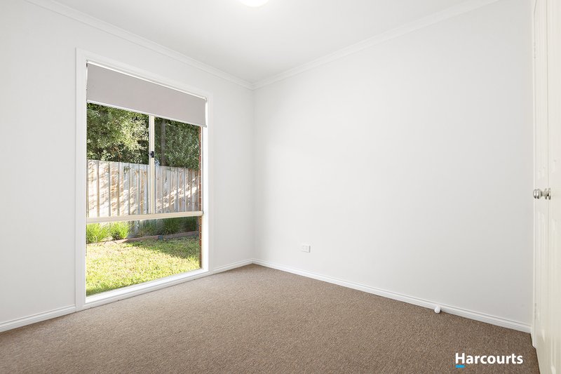 Photo - 8/21 Merrijig Avenue, Cranbourne VIC 3977 - Image 5