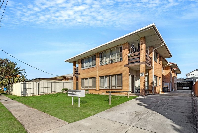 8/21 Military Road, West Beach SA 5024