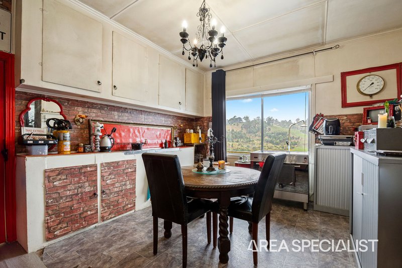 Photo - 821 Mountain View Road, Mountain View VIC 3988 - Image 4