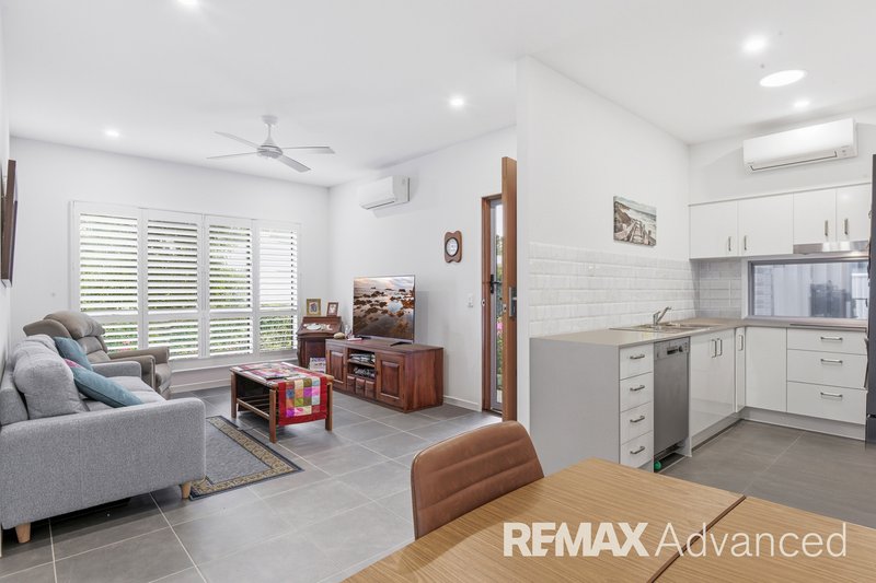 Photo - 82/19 Bongaree Avenue, Bongaree QLD 4507 - Image 4