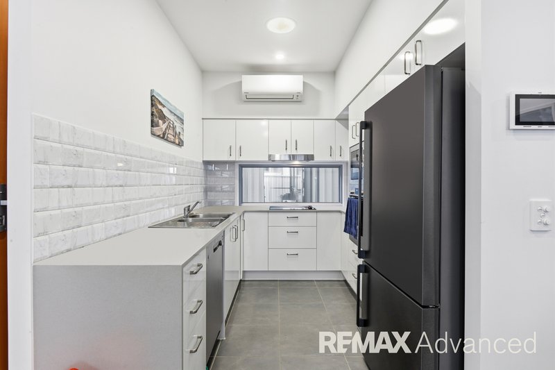 Photo - 82/19 Bongaree Avenue, Bongaree QLD 4507 - Image 5