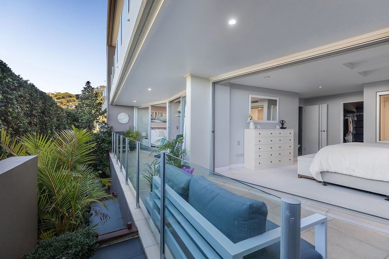 Photo - 8/22-26 Barnhill Road, Terrigal NSW 2260 - Image 18