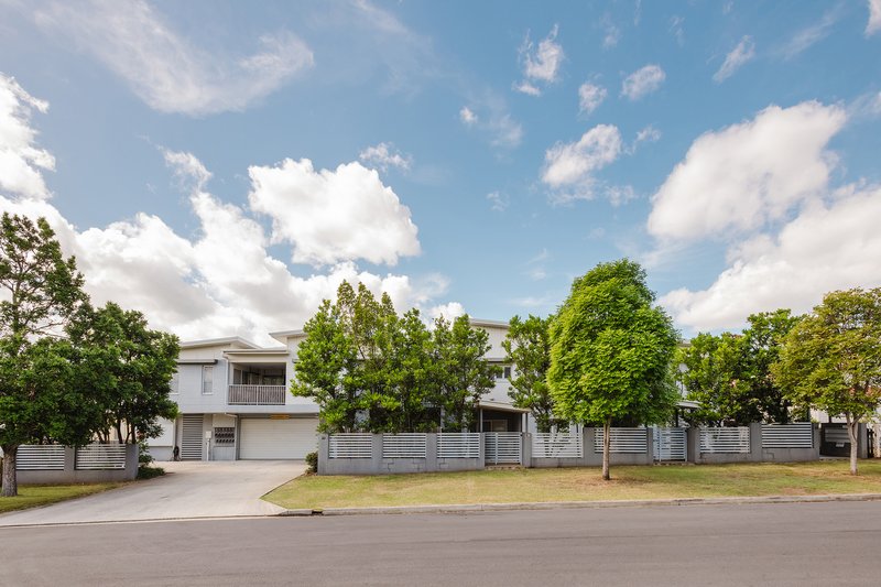 Photo - 8/22 Birdwood Street, Zillmere QLD 4034 - Image 1