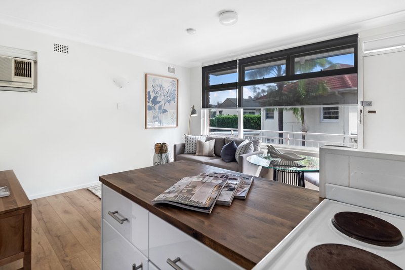 Photo - 8/22 Eurobin Avenue, Manly NSW 2095 - Image 3