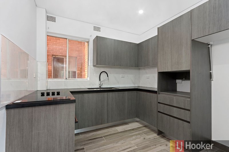 Photo - 8/22 High Street, Carlton NSW 2218 - Image 2