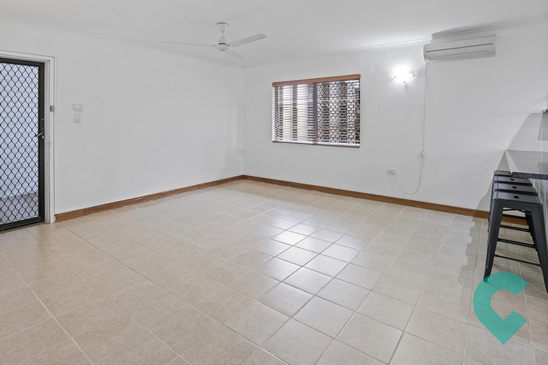 Photo - 8/22 Hoare Street, Manunda QLD 4870 - Image 4