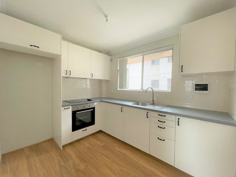 8/22 Wigram Street, Harris Park NSW 2150