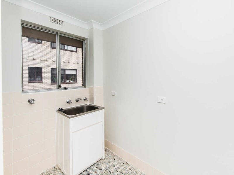 Photo - 8/22 Wigram Street, Harris Park NSW 2150 - Image 6