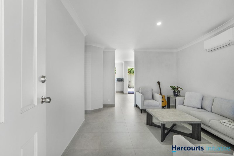 Photo - 8/23 Bathurst Street, Dianella WA 6059 - Image 2