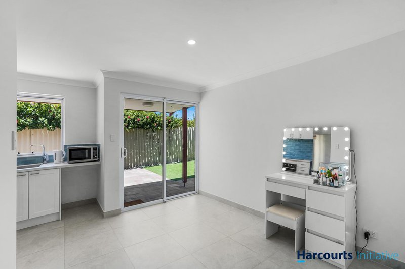 Photo - 8/23 Bathurst Street, Dianella WA 6059 - Image 6