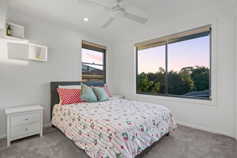 Photo - 8/23 Park Esplanade, Coomera QLD 4209 - Image 10