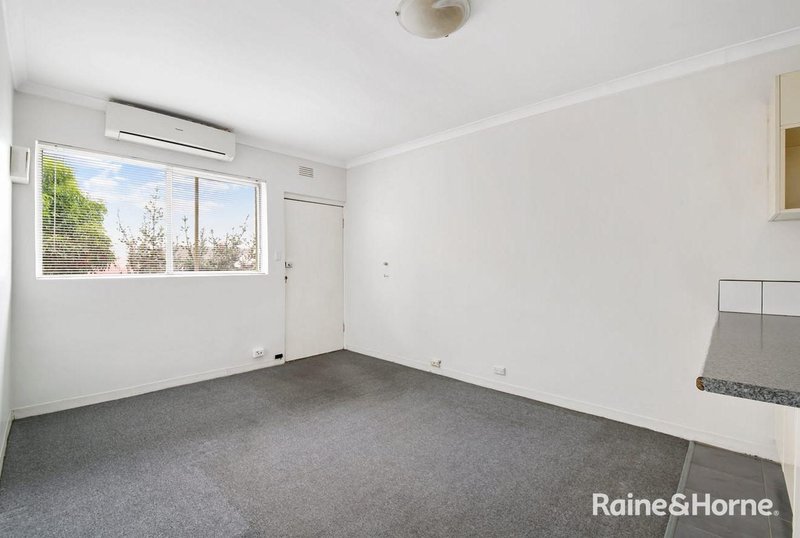 Photo - 8/23 Scotia Street, Moonee Ponds VIC 3039 - Image 4