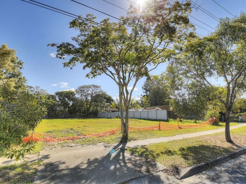 823 Wembley Road, Browns Plains QLD 4118