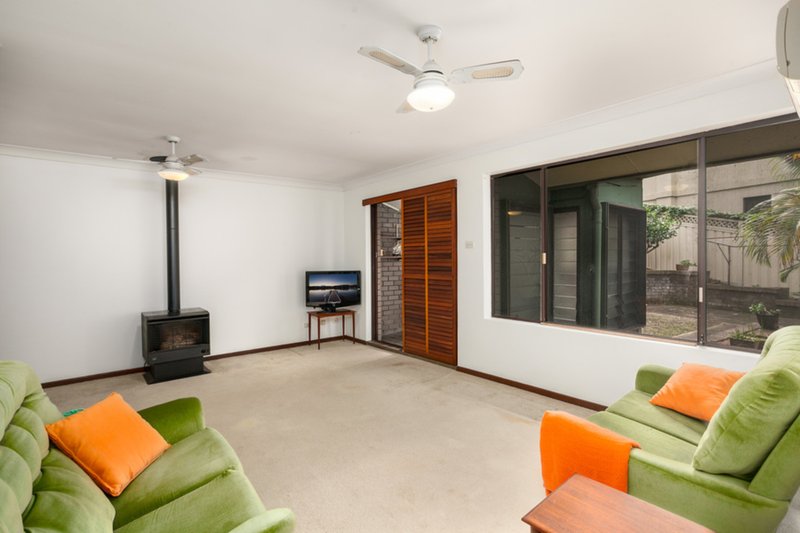 8/23 Woodlawn Avenue, Mangerton NSW 2500