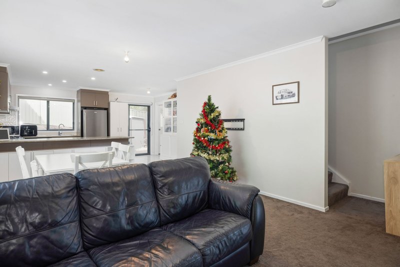 Photo - 8/24-26 Demestre Street, Yass NSW 2582 - Image 9