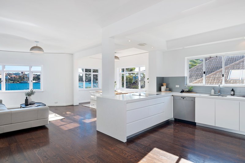 Photo - 8/24 Cove Avenue, Manly NSW 2095 - Image