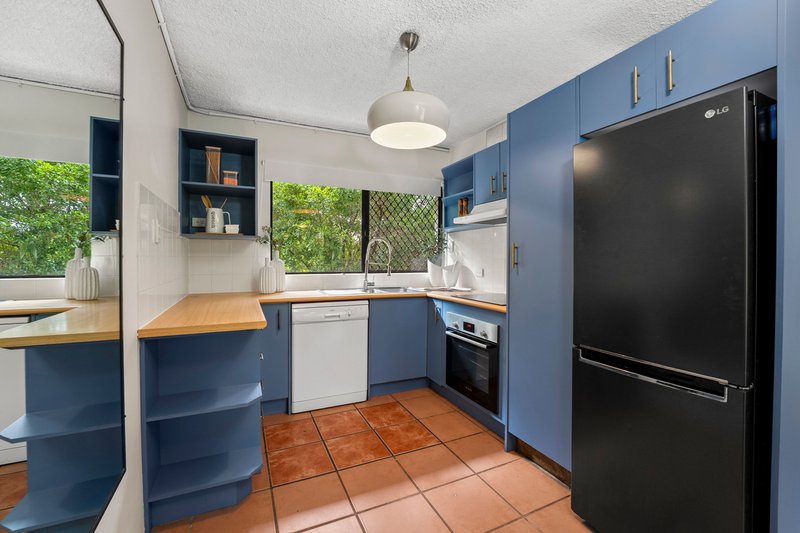 Photo - 8/24 Miskin Street, Toowong QLD 4066 - Image 5