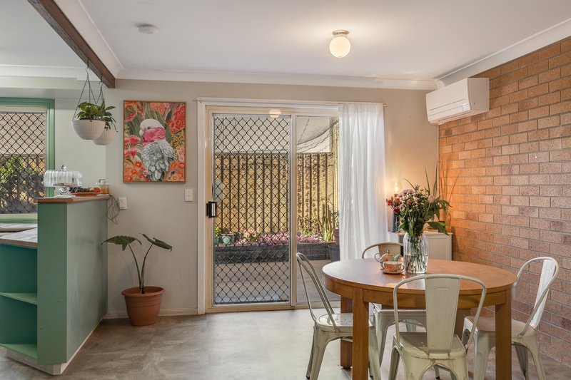 Photo - 8/248 James Street, Harristown QLD 4350 - Image 1