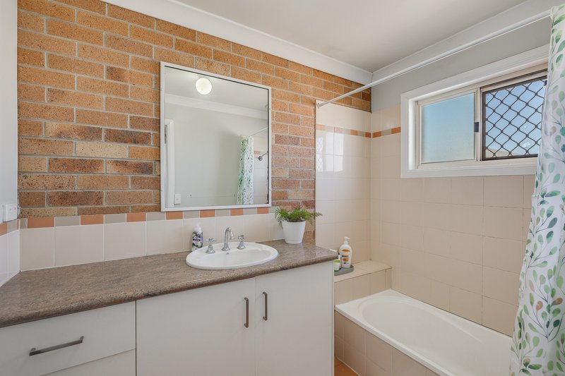 Photo - 8/248 James Street, Harristown QLD 4350 - Image 12