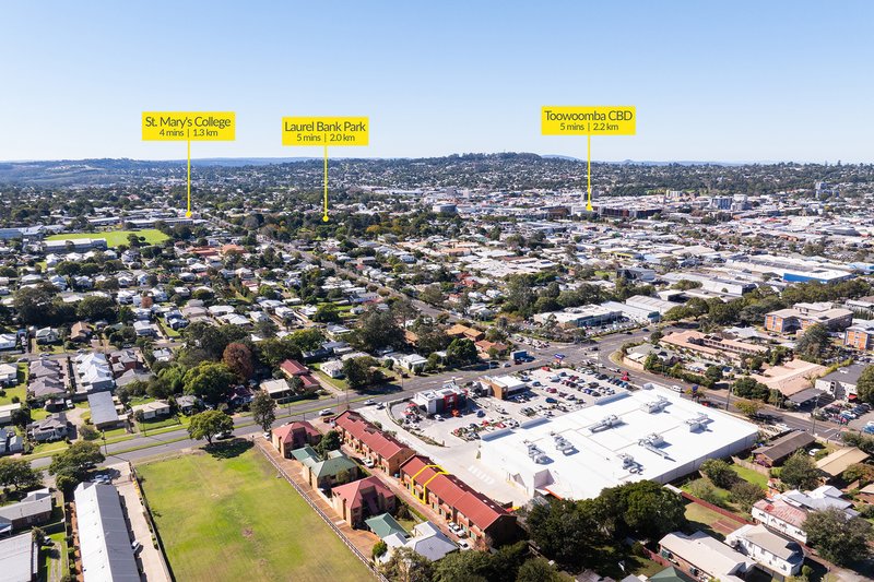 Photo - 8/248 James Street, Harristown QLD 4350 - Image 16