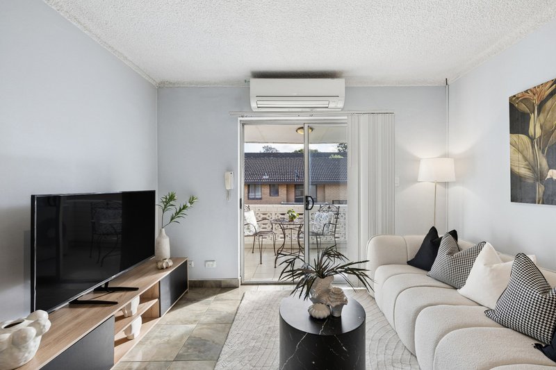 Photo - 8/25-29 Bowden Street, Harris Park NSW 2150 - Image 4