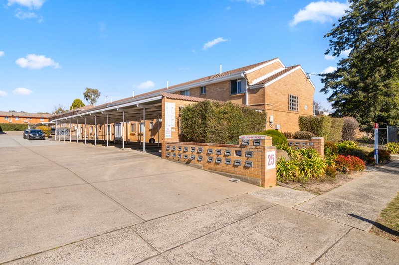 Photo - 8/25 Macquoid Street, Queanbeyan East NSW 2620 - Image 3