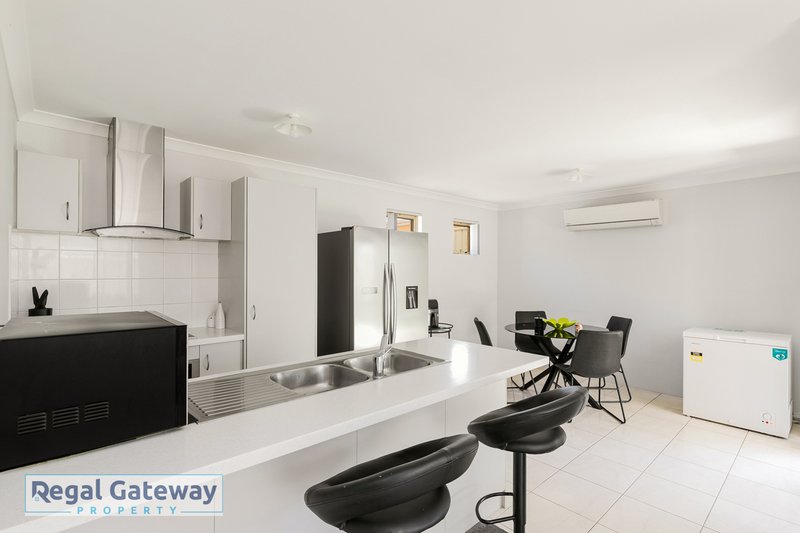 Photo - 8/25 Peppermint Gardens, Aubin Grove WA 6164 - Image 2