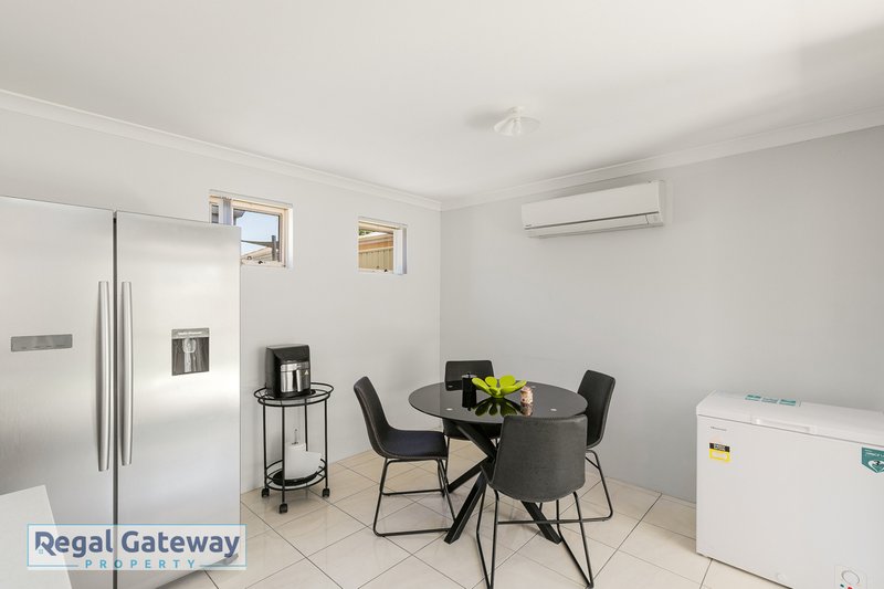 Photo - 8/25 Peppermint Gardens, Aubin Grove WA 6164 - Image 3