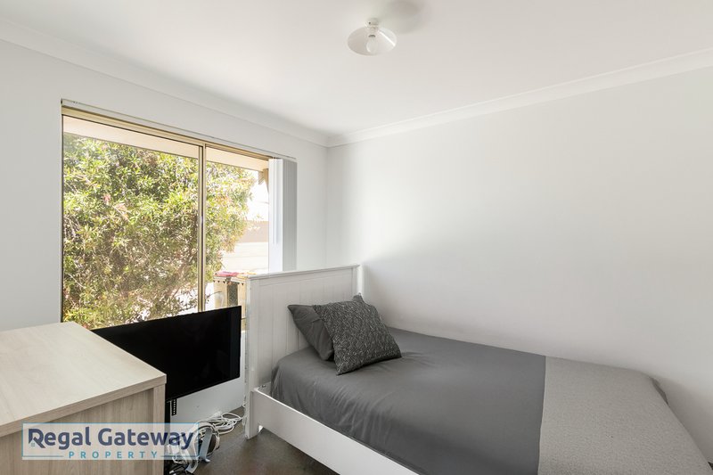 Photo - 8/25 Peppermint Gardens, Aubin Grove WA 6164 - Image 6