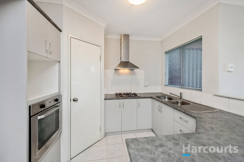 Photo - 8/25 Siderno Rise, Hocking WA 6065 - Image 4