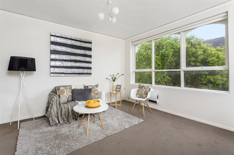 Photo - 8/26-28 Disraeli Street, Kew VIC 3101 - Image 2