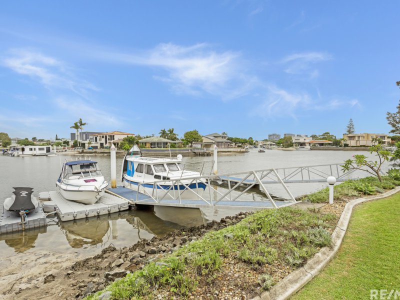 Photo - 8/26 Back Street, Biggera Waters QLD 4216 - Image 10