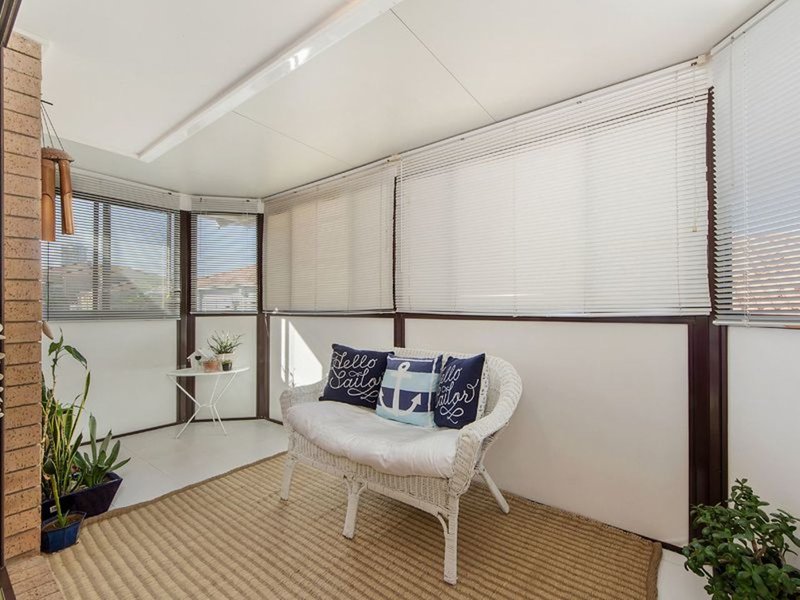 Photo - 8/26 Stephens Street, Burleigh Heads QLD 4220 - Image 5