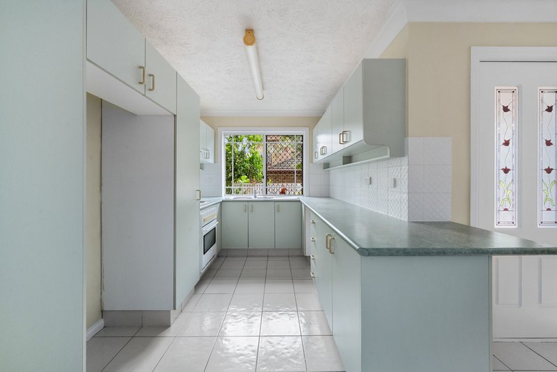 Photo - 8/27 Brickfield Road, Aspley QLD 4034 - Image 4
