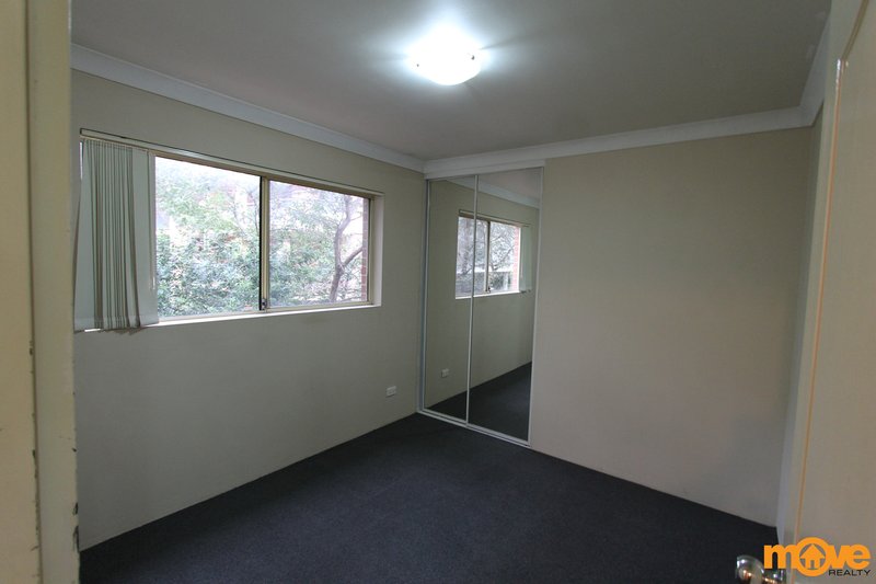 8/27 Good Street, Westmead NSW 2145